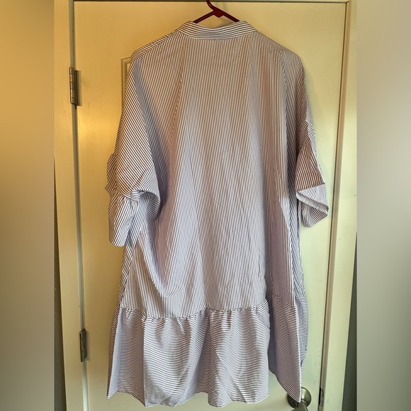 Simplee Plus NWT Purple and White Striped Blouse - Picture 2 of 8